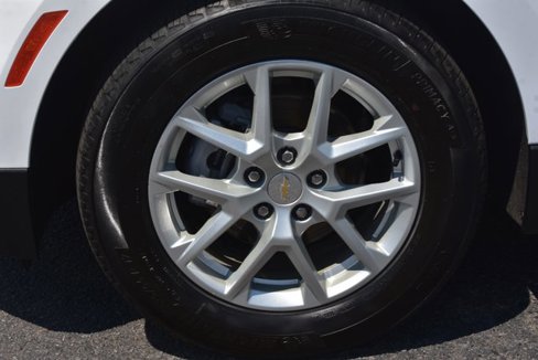 Used 2023 Chevrolet Equinox LS w/ LS Convenience Package image 10