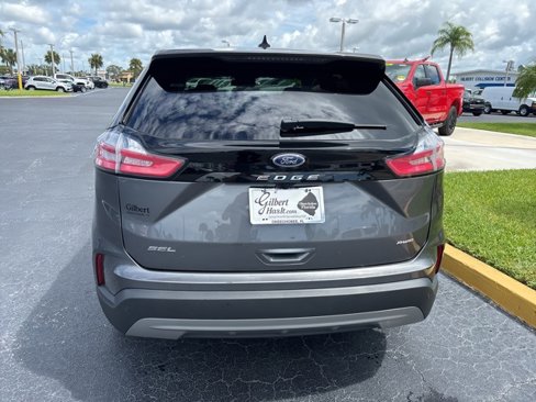 Used 2024 Ford Edge SEL image 6