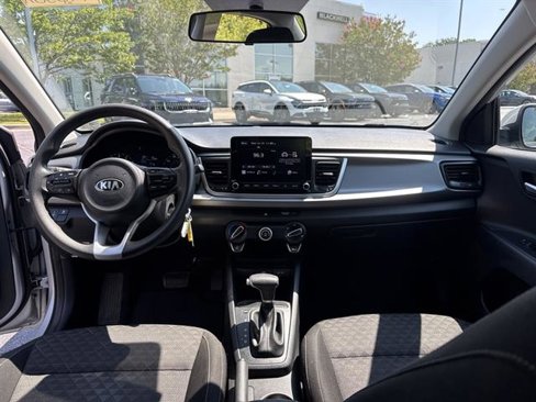 Certified 2021 Kia Rio S image 11