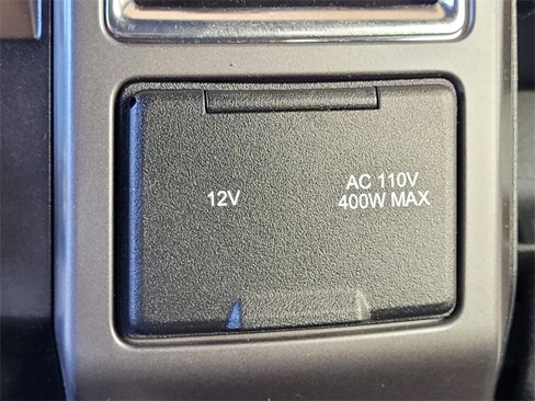 Used 2017 Ford F150 XLT w/ Equipment Group 302A Luxury image 16