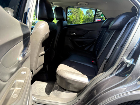 Used 2018 Buick Encore Preferred image 14