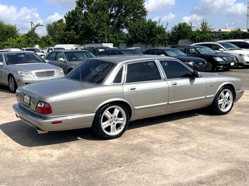 Used 1999 Jaguar XJ8 image 59