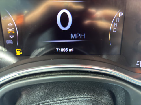 Used 2021 Jeep Grand Cherokee Laredo X image 20