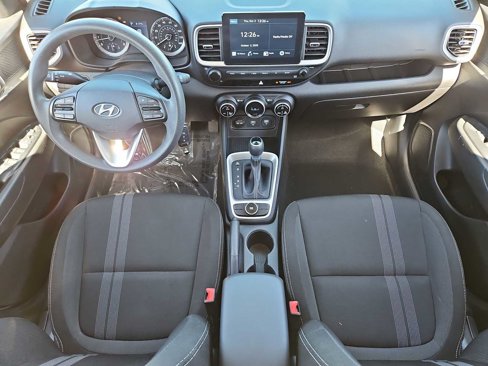 Used 2020 Hyundai Venue SEL image 15
