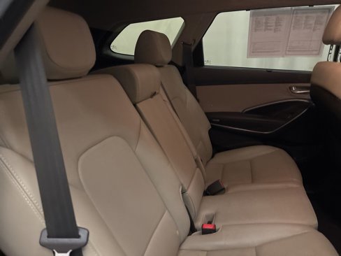 Used 2014 Hyundai Santa Fe GLS image 20