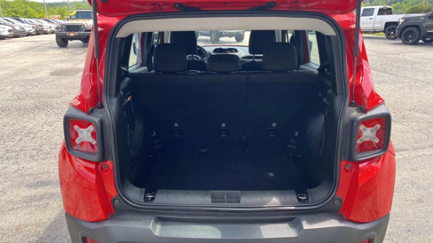 Used 2019 Jeep Renegade Sport w/ UConnect 7.0 Group image 28