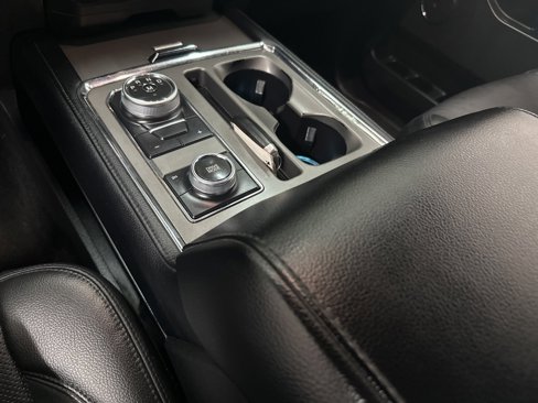 Used 2018 Ford Expedition XLT w/ Equipment Group 202A image 42