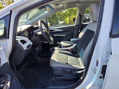 Used 2017 Chevrolet Bolt LT image 14