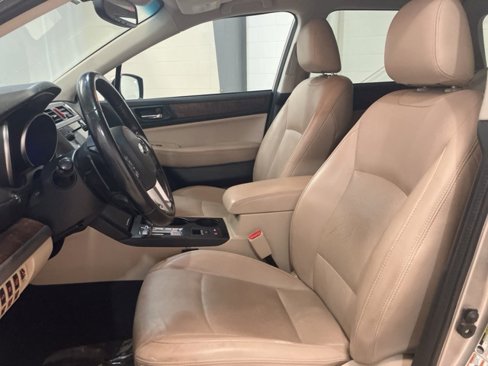 Used 2016 Subaru Outback 2.5i Limited image 11