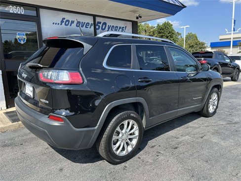Used 2019 Jeep Cherokee Latitude w/ Popular Appearance Group image 6
