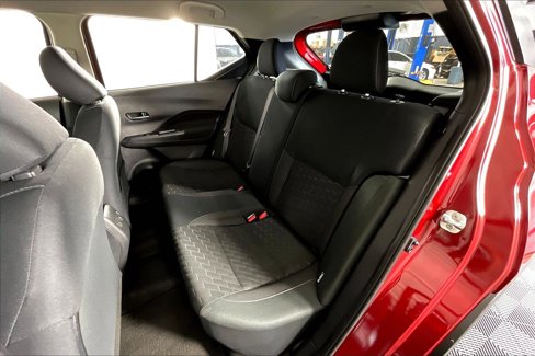 Used 2024 Nissan Kicks SV image 36