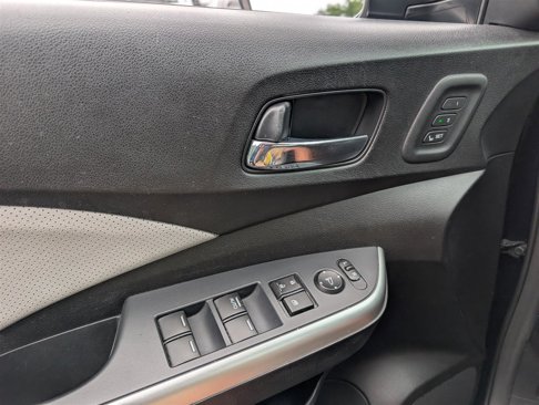 Used 2016 Honda CR-V Touring image 18