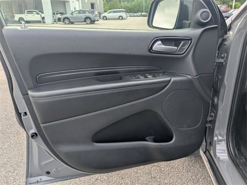 Used 2022 Dodge Durango SXT image 11