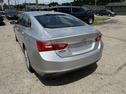 Used 2016 Chevrolet Malibu LT image 14