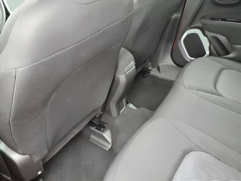 Used 2019 Jeep Renegade Sport w/ UConnect 7.0 Group image 7