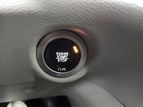 Used 2018 Chrysler Pacifica Touring-L Plus w/ Tire & Wheel Group image 37