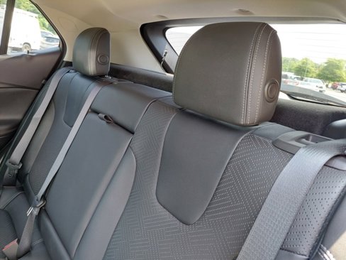 Used 2021 Buick Encore GX Essence w/ Experience Buick Package image 29