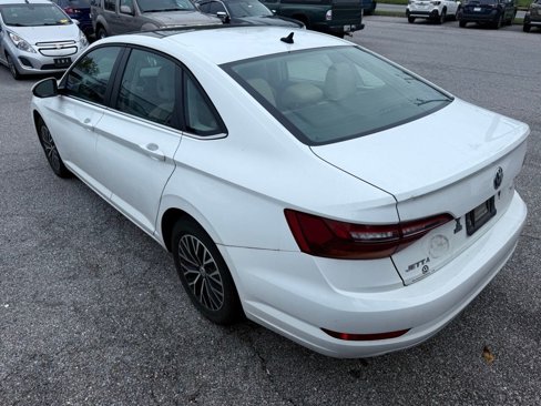 Used 2019 Volkswagen Jetta SE image 5