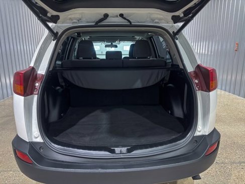 Used 2015 Toyota RAV4 XLE image 27