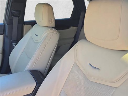 Used 2017 Cadillac XT5 Premium Luxury image 15
