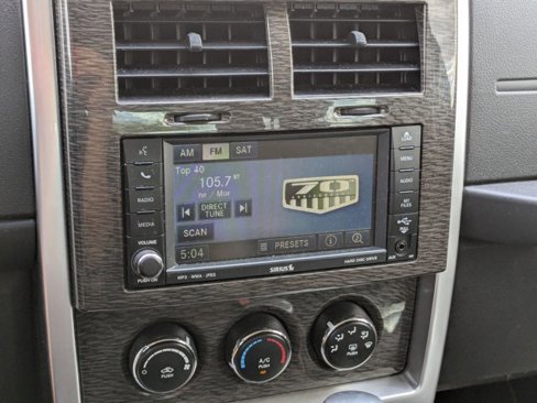 Used 2011 Jeep Liberty 70th Anniversary image 13