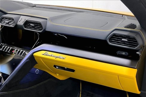 Used 2024 Lamborghini Urus S image 13