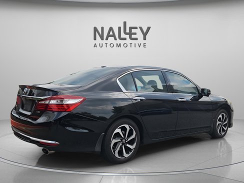 Used 2017 Honda Accord EX-L image 5
