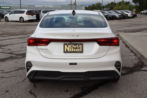 Used 2023 Kia Forte LXS image 5