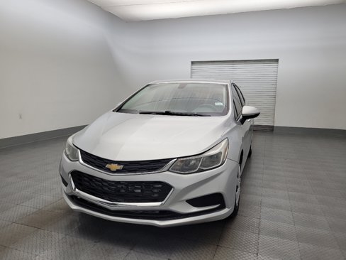 Used 2018 Chevrolet Cruze LS image 15