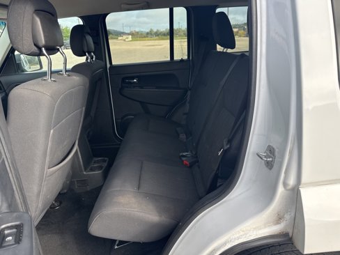 Used 2012 Jeep Liberty Sport w/ Popular Equipment Group image 23
