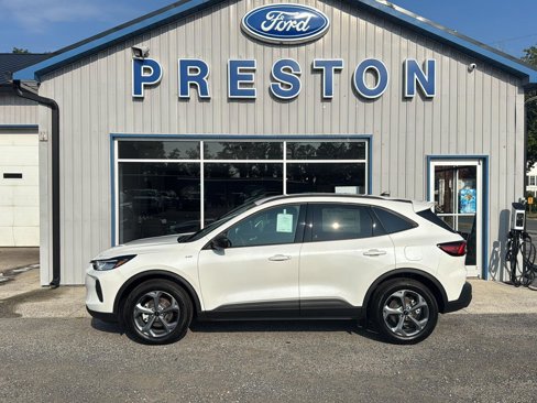New 2025 Ford Escape ST-Line w/ Equipment Group 301A image 1
