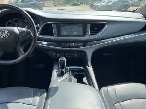 Used 2019 Buick Enclave Premium image 11
