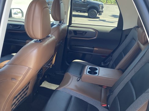 Used 2023 Ford Bronco Sport Outer Banks w/ Tech Package image 11
