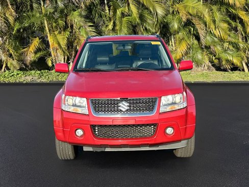 Used 2012 Suzuki Grand Vitara Limited image 2