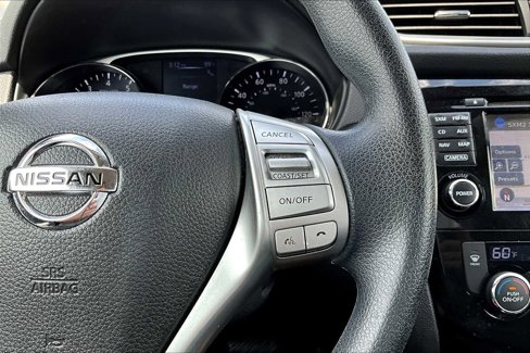 Used 2016 Nissan Rogue SV w/ SV Premium Package image 22