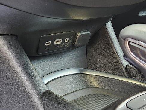 Used 2022 Chevrolet Malibu LT image 27