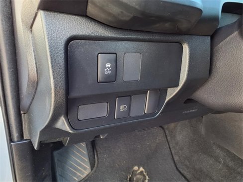 Used 2022 Toyota Tacoma SR image 11