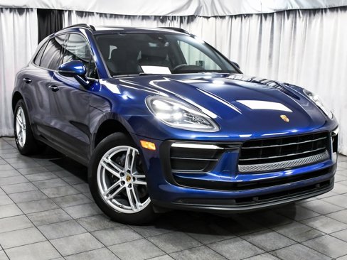 Used 2022 Porsche Macan image 3