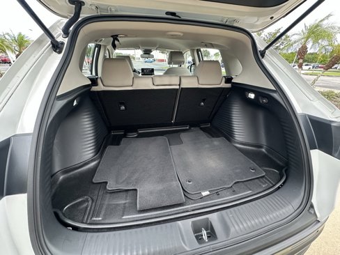 Used 2023 Honda HR-V LX image 26