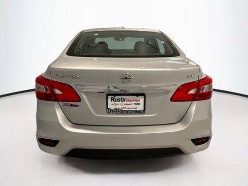 Used 2017 Nissan Sentra SV image 5