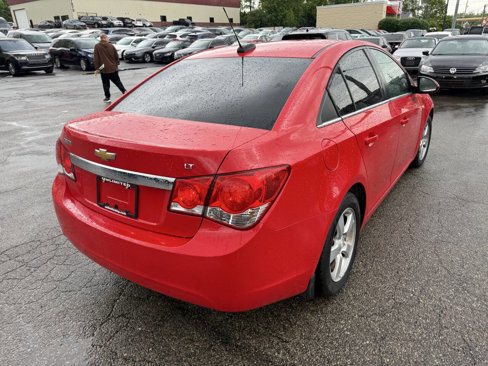 Used 2016 Chevrolet Cruze LT w/ Technology Package image 8
