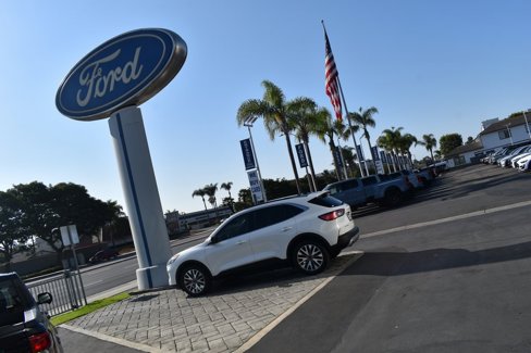 Used 2022 Ford Escape Titanium image 24