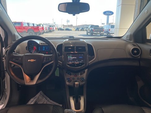 Used 2015 Chevrolet Sonic LTZ image 23