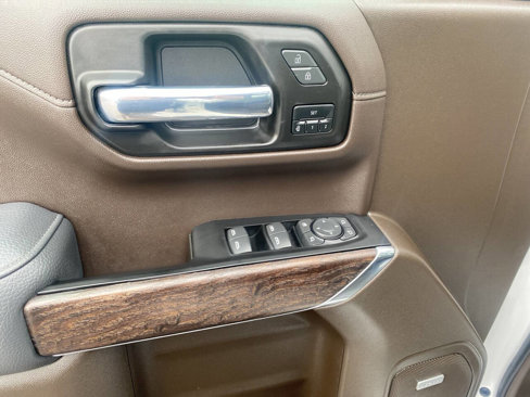 Used 2022 GMC Sierra 1500 Denali image 27