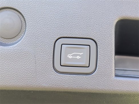 New 2026 Chevrolet Equinox ACTIV w/ Convenience Package III image 14