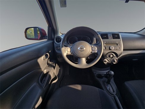 Used 2012 Nissan Versa SV w/ Convenience Pkg image 16