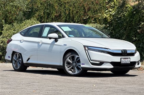 Used 2018 Honda Clarity Plug-In Hybrid image 2