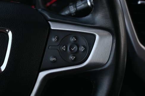 Used 2023 GMC Acadia SLT image 38