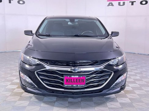 Used 2019 Chevrolet Malibu LT w/ Leather Package image 2
