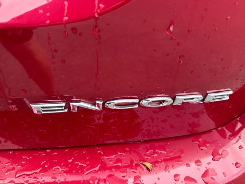 Used 2019 Buick Encore Essence image 29